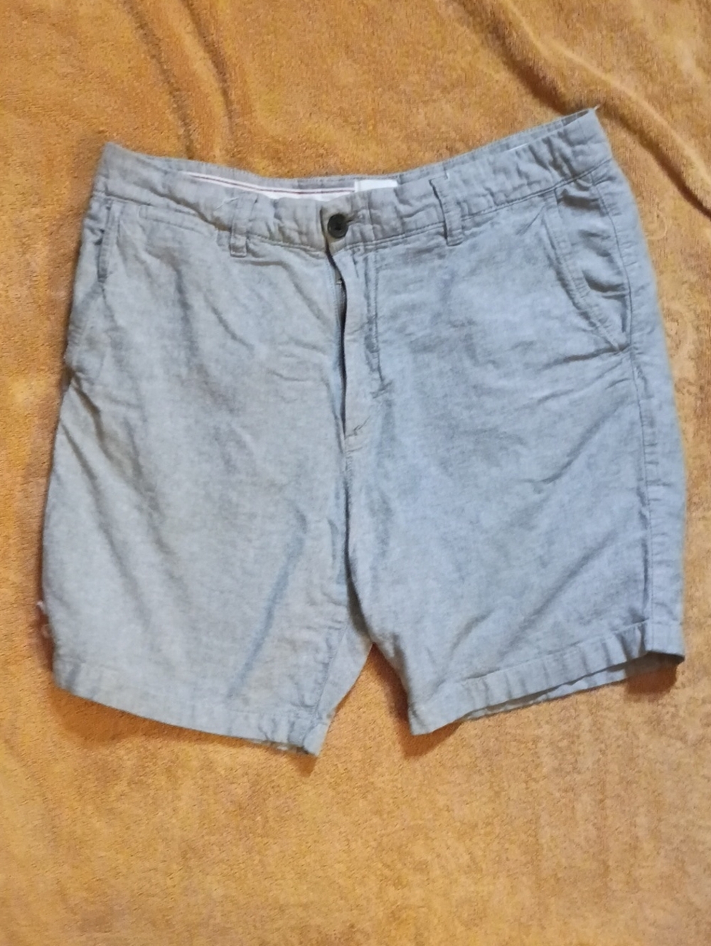 H&M Men's Light Gray Flat Front Shorts